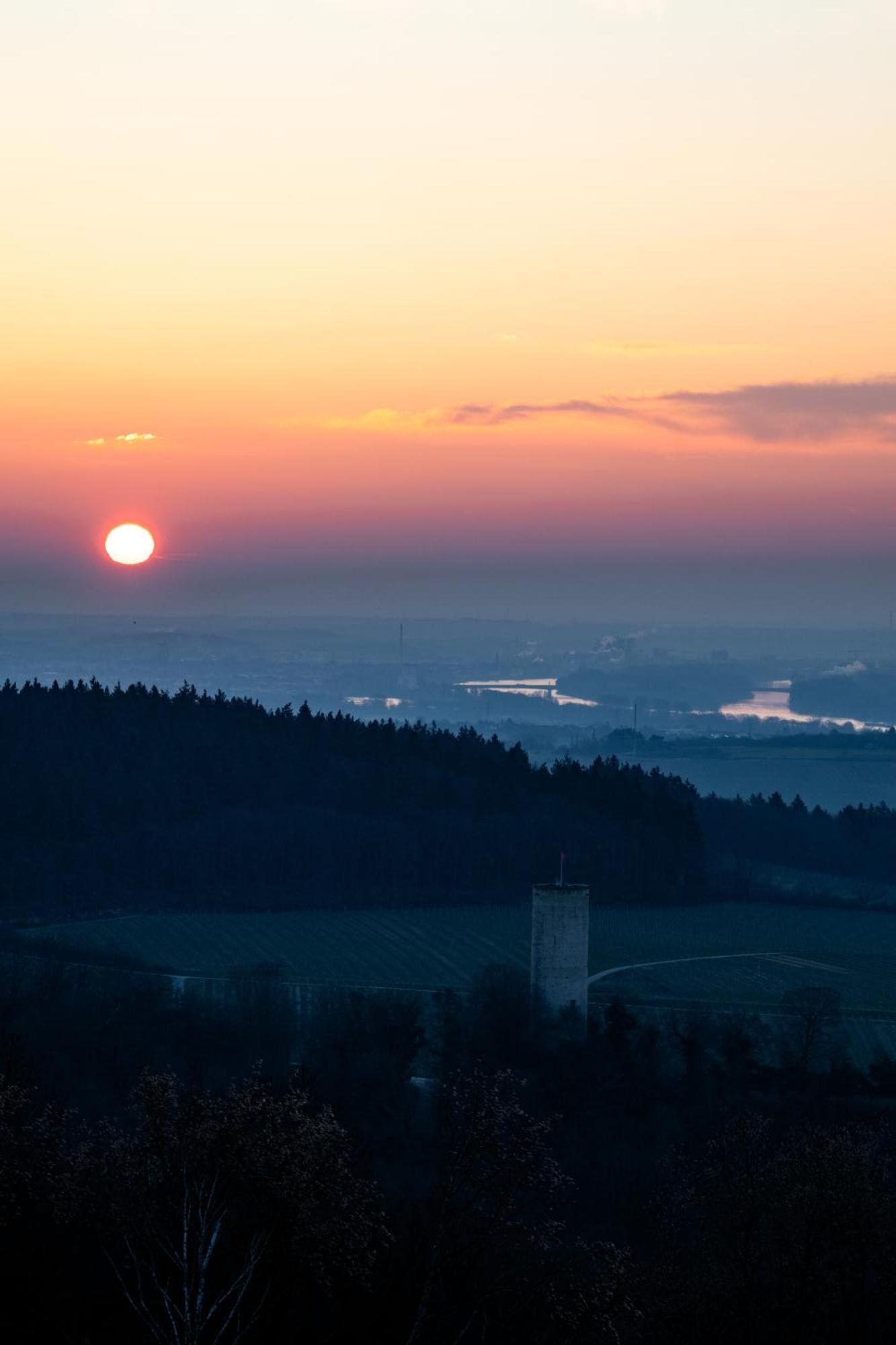 Waldweit Rheingau Hotel Und Retreat Kiedrich Ngoại thất bức ảnh